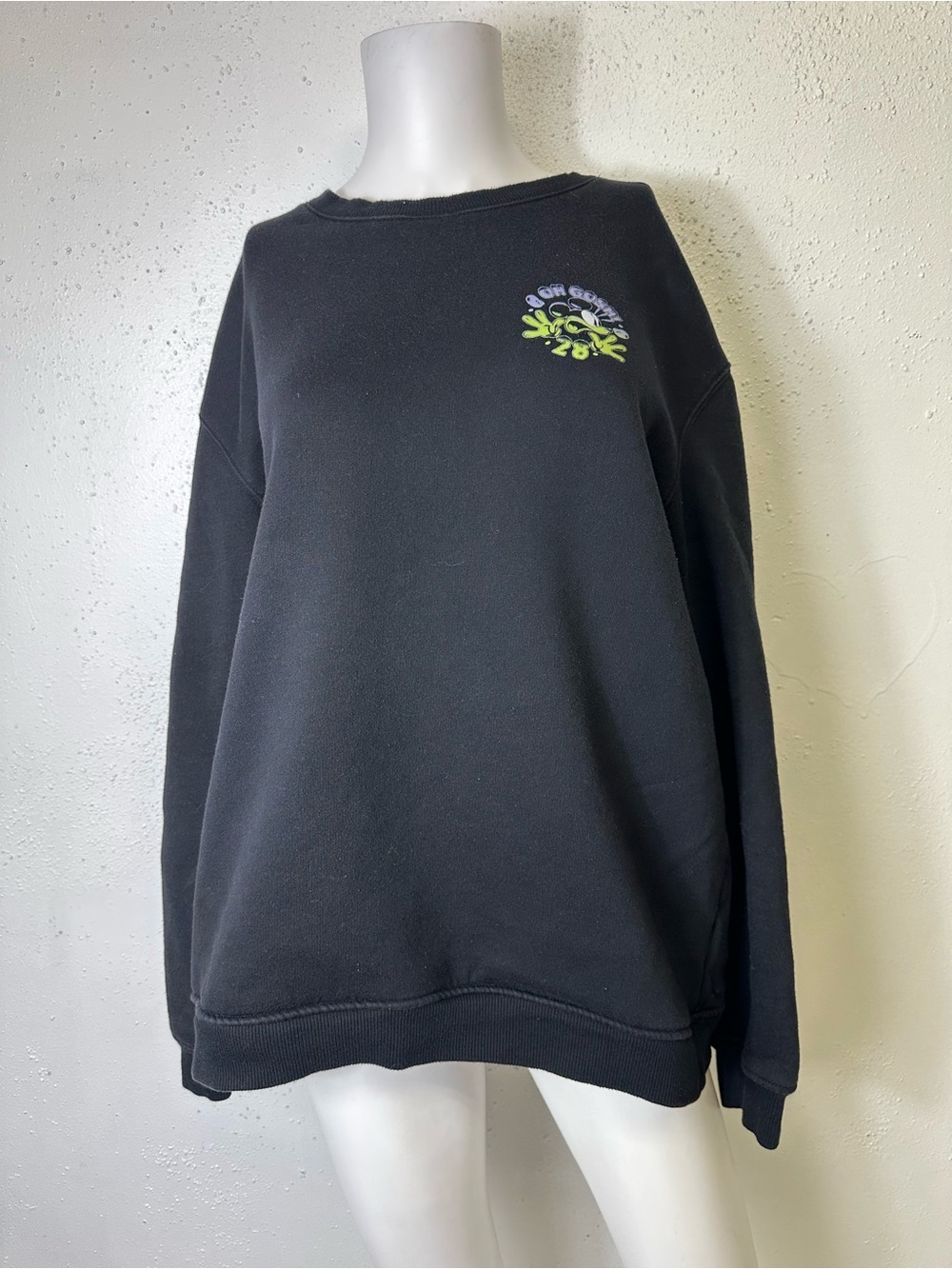 Disney Mickey Mouse Sweatshirt Mens Large Black Oh Gosh 28 Crew Neck Pullover